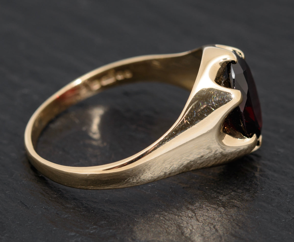 2024 Mens signet gold and large Garnet ring