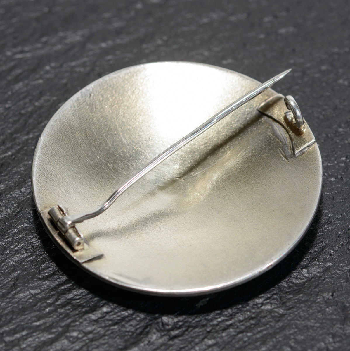 Silver sale brooch pin