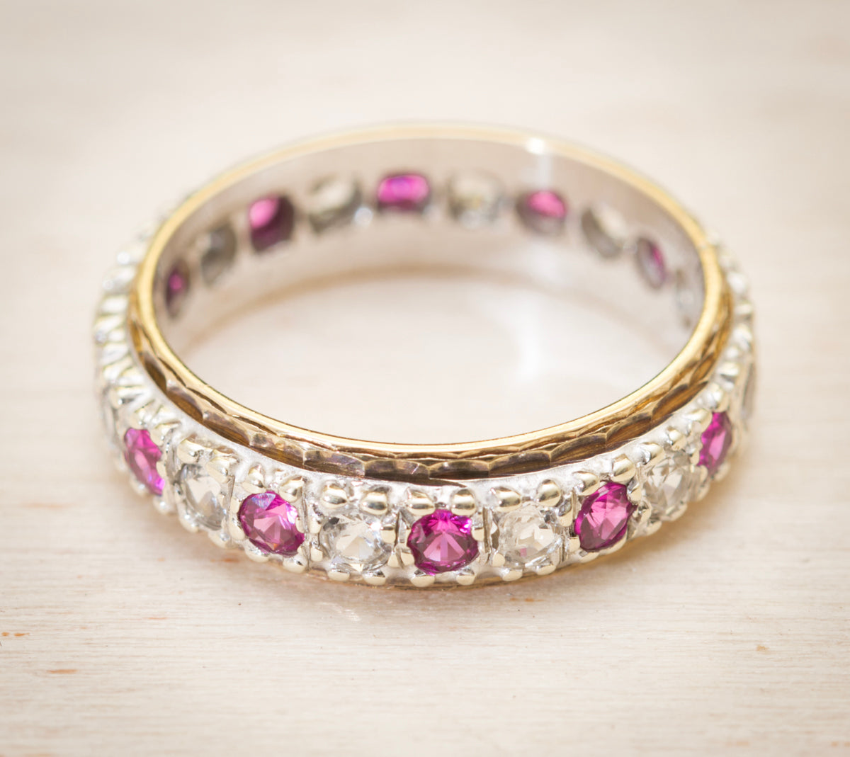 Vintage 9ct Yellow & White Gold Full Eternity Ring With Pink Sapphires - Boxed (A1988)