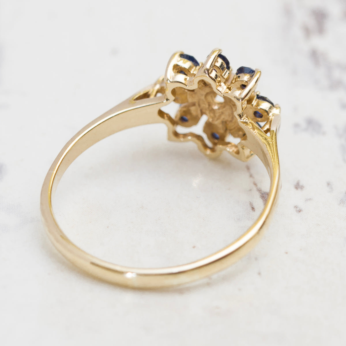 Vintage 9ct Yellow Gold Cluster Ring With Lab Created Sapphires & Clear Spinel (A2015)