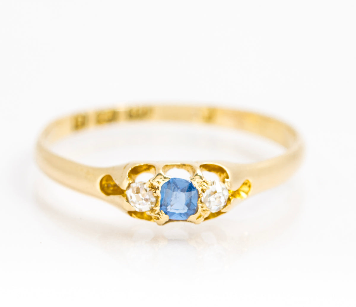 Elegant Antique Victorian 18ct Gold Ring With Natural Sapphire & Diamonds Size N (A2121)