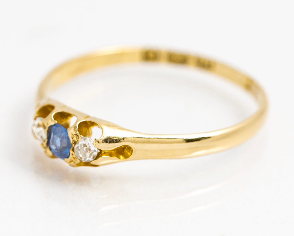 Elegant Antique Victorian 18ct Gold Ring With Natural Sapphire & Diamonds Size N (A2121)