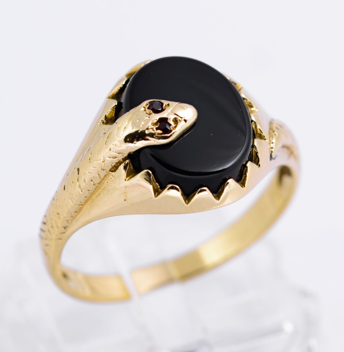 Vintage 9ct Yellow Gold Snake Signet Ring With Black Onyx & Garnet Eyes Size R1/2  (A2133)