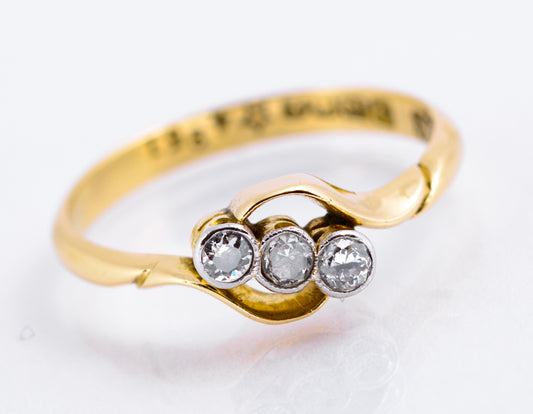 Antique Art Deco 18ct Yellow Gold & Natural Diamond Three Stone Ring Size N1/2 (A2137)