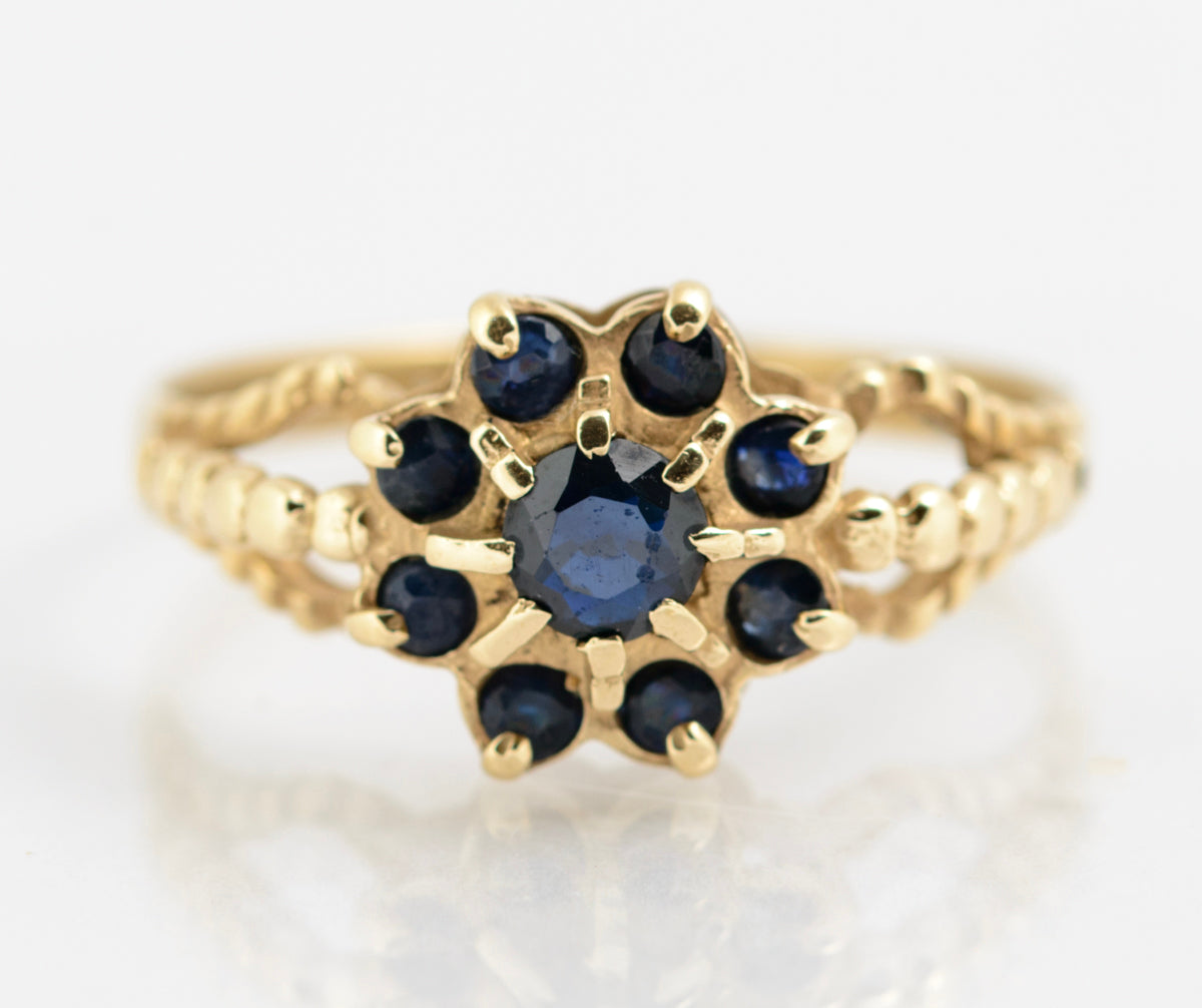 Vintage 9ct Gold & Natural Sapphire Cluster Ring Elegant 1980's Hallmarked (A2144)