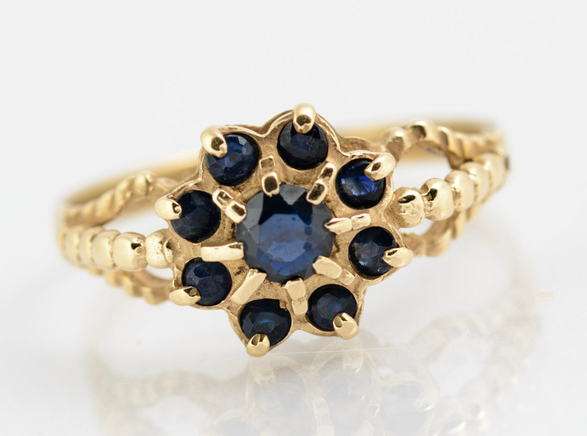 Vintage 9ct Gold & Natural Sapphire Cluster Ring Elegant 1980's Hallmarked (A2144)