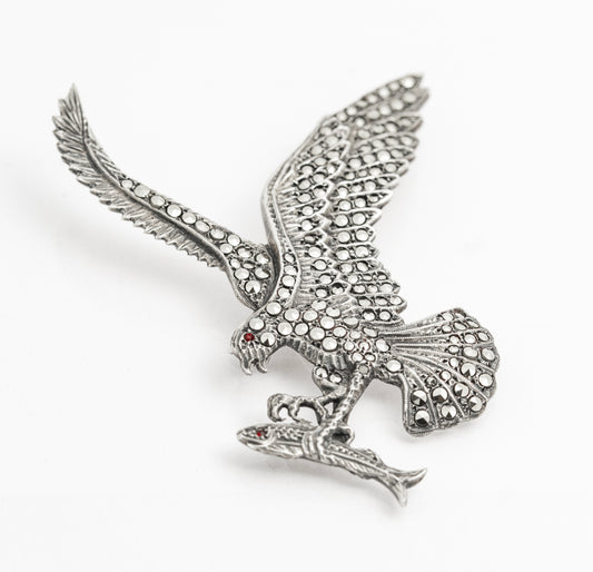 Vintage Sterling Silver & Marcasite Eagle Brooch With Captured Fish (A2164)