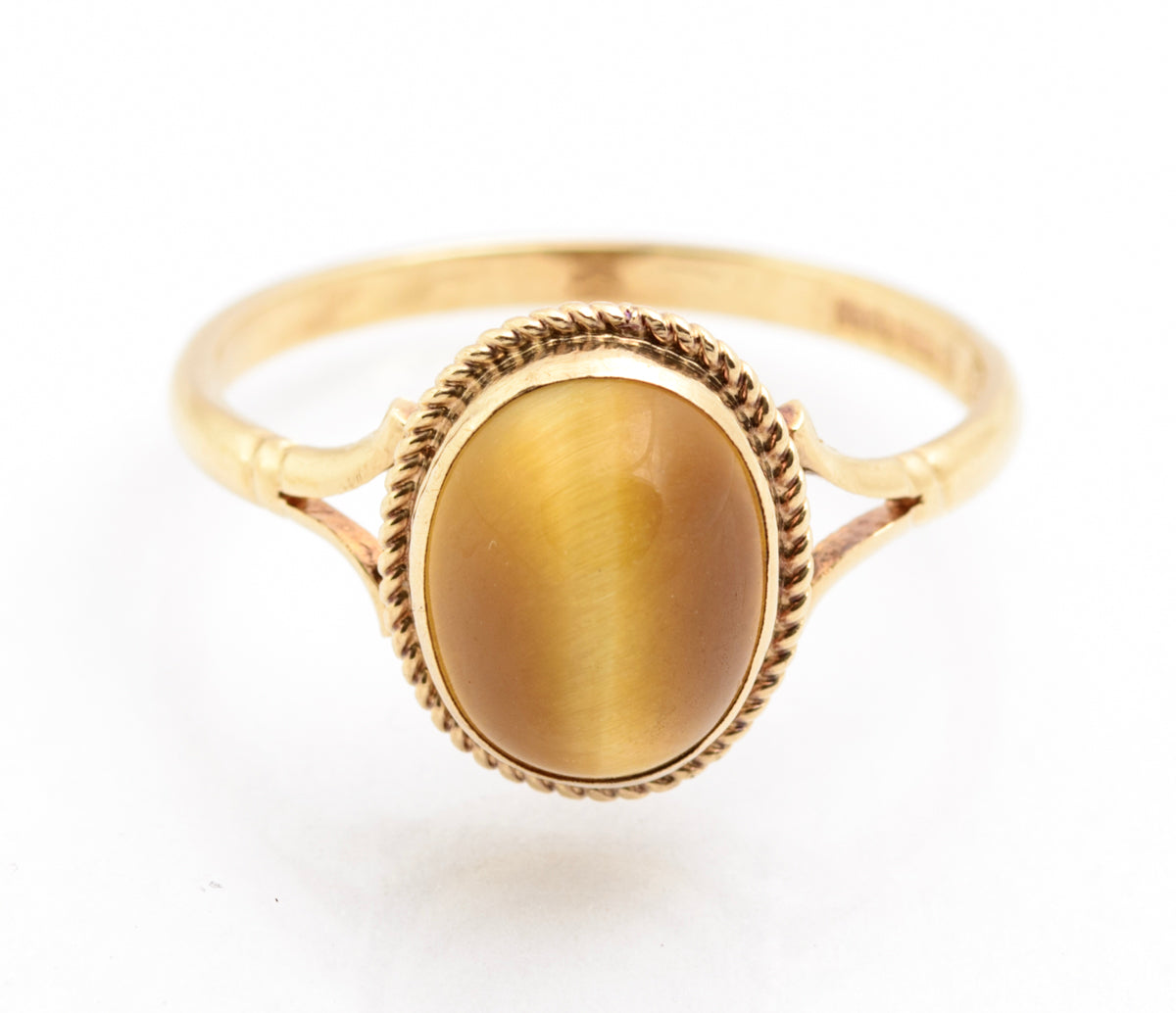 Vintage 9ct Yellow Gold Ring With Tigers Eye Polished Oval Cabochon Hallmarked (B2179)