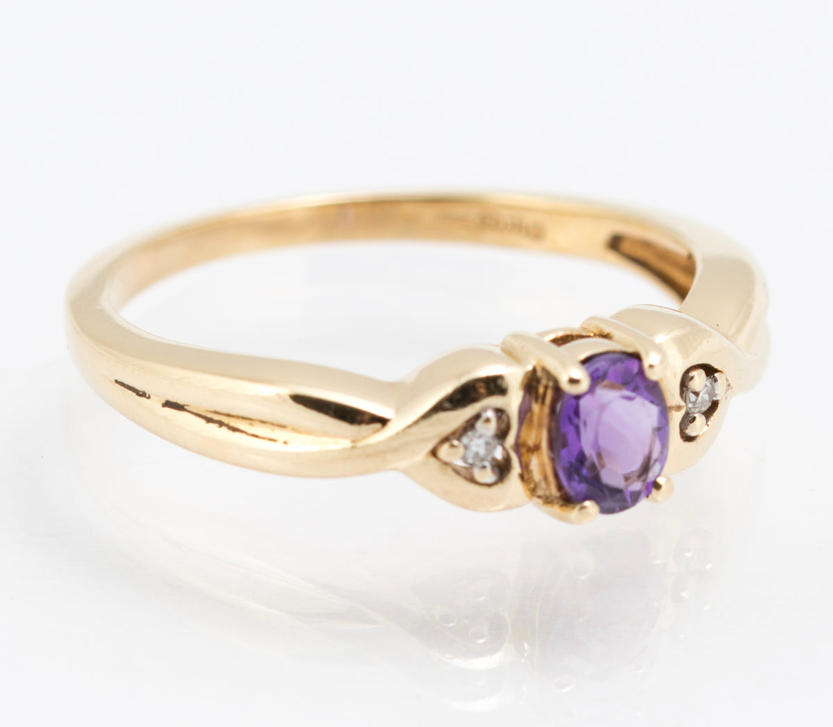 Elegant 9ct Yellow Gold Ladies Natural Amethyst & Diamond Ring Vintage 1990's (B2214)