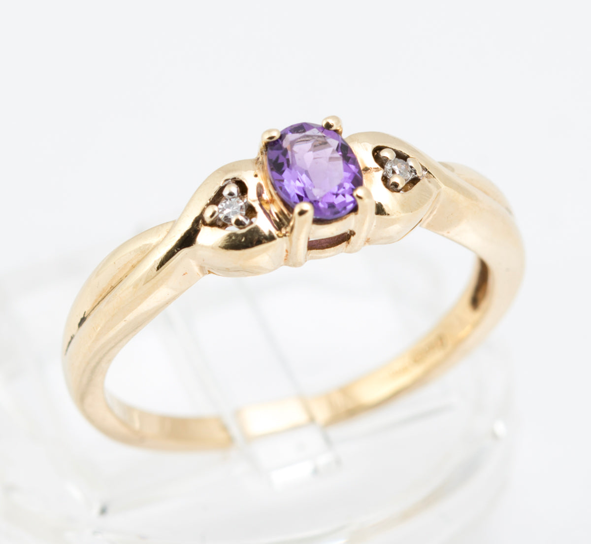 Elegant 9ct Yellow Gold Ladies Natural Amethyst & Diamond Ring Vintage 1990's (B2214)