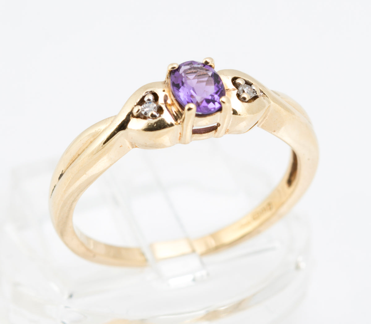 Elegant 9ct Yellow Gold Ladies Natural Amethyst & Diamond Ring Vintage 1990's (B2214)