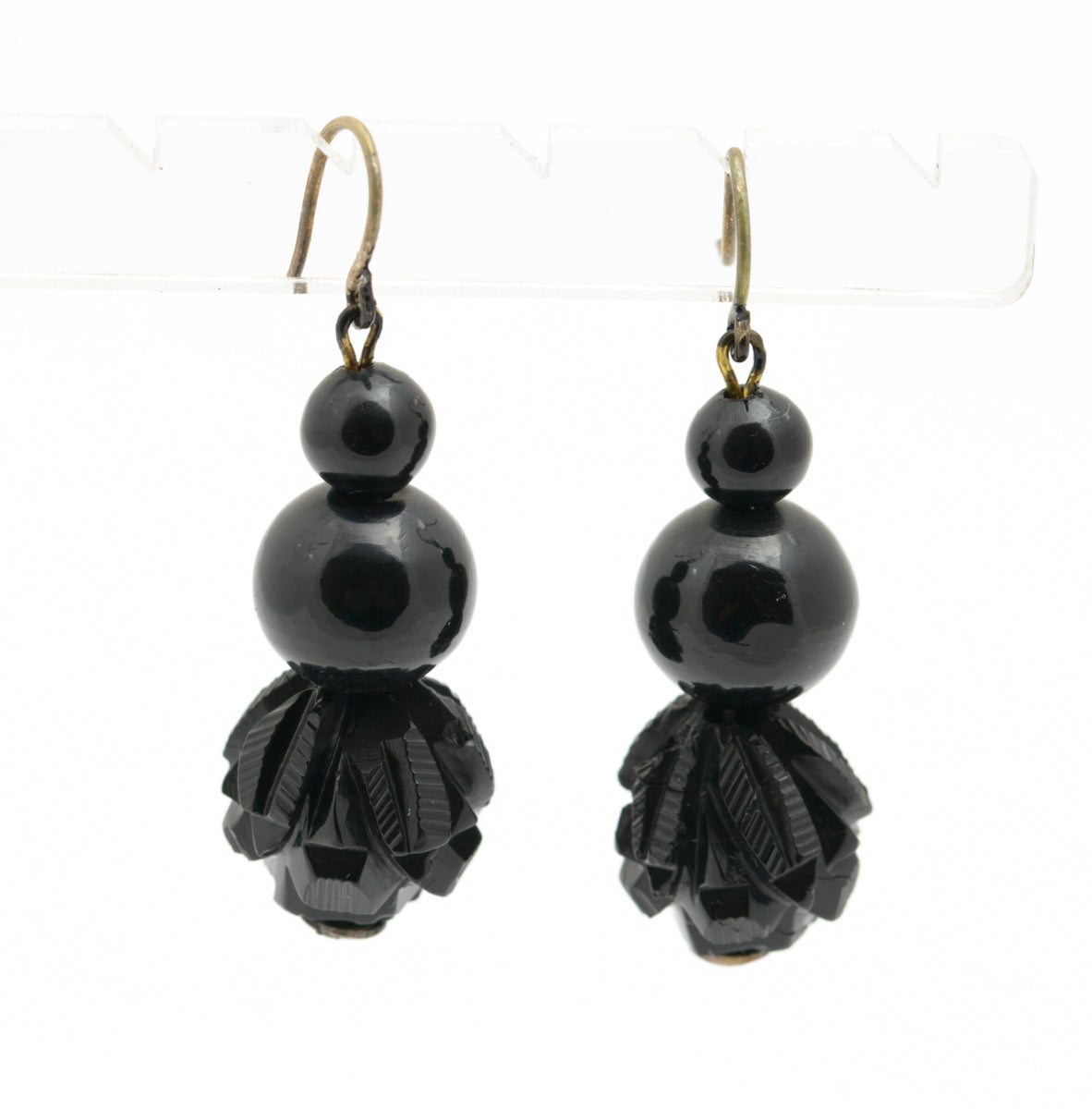 Pair Antique Whitby Jet Earrings With Carved Beads Victorian Mourning Jewellery (B2218)